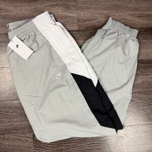 Nike Club Woven Track Pants Oversized Fit Gray/Black/White Men’s M HQ6114-077